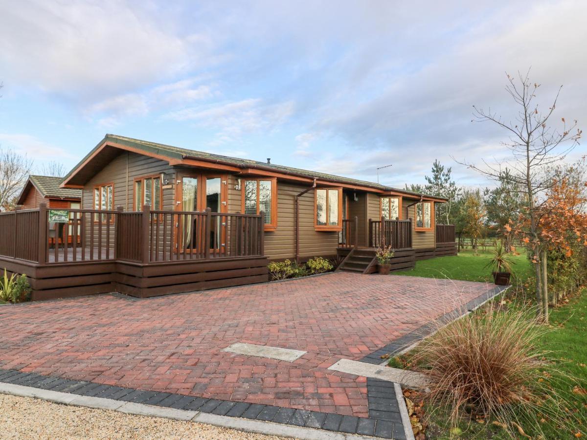 Oakwood Lodge Йорк Экстерьер фото