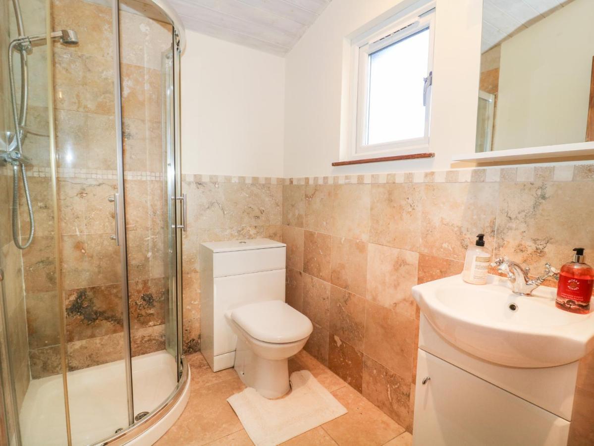 Oakwood Lodge Йорк Экстерьер фото